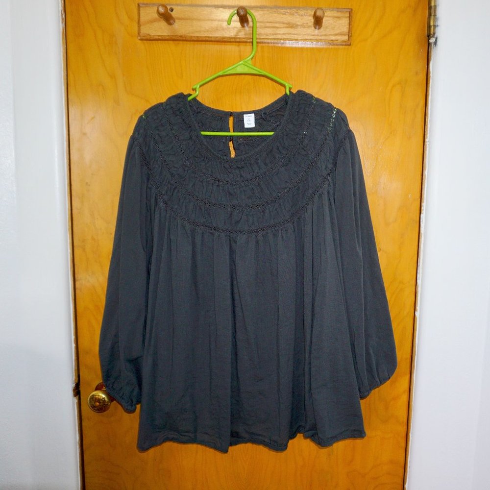 Black Cotton Top with Crochet Yoke Size 4x Plus